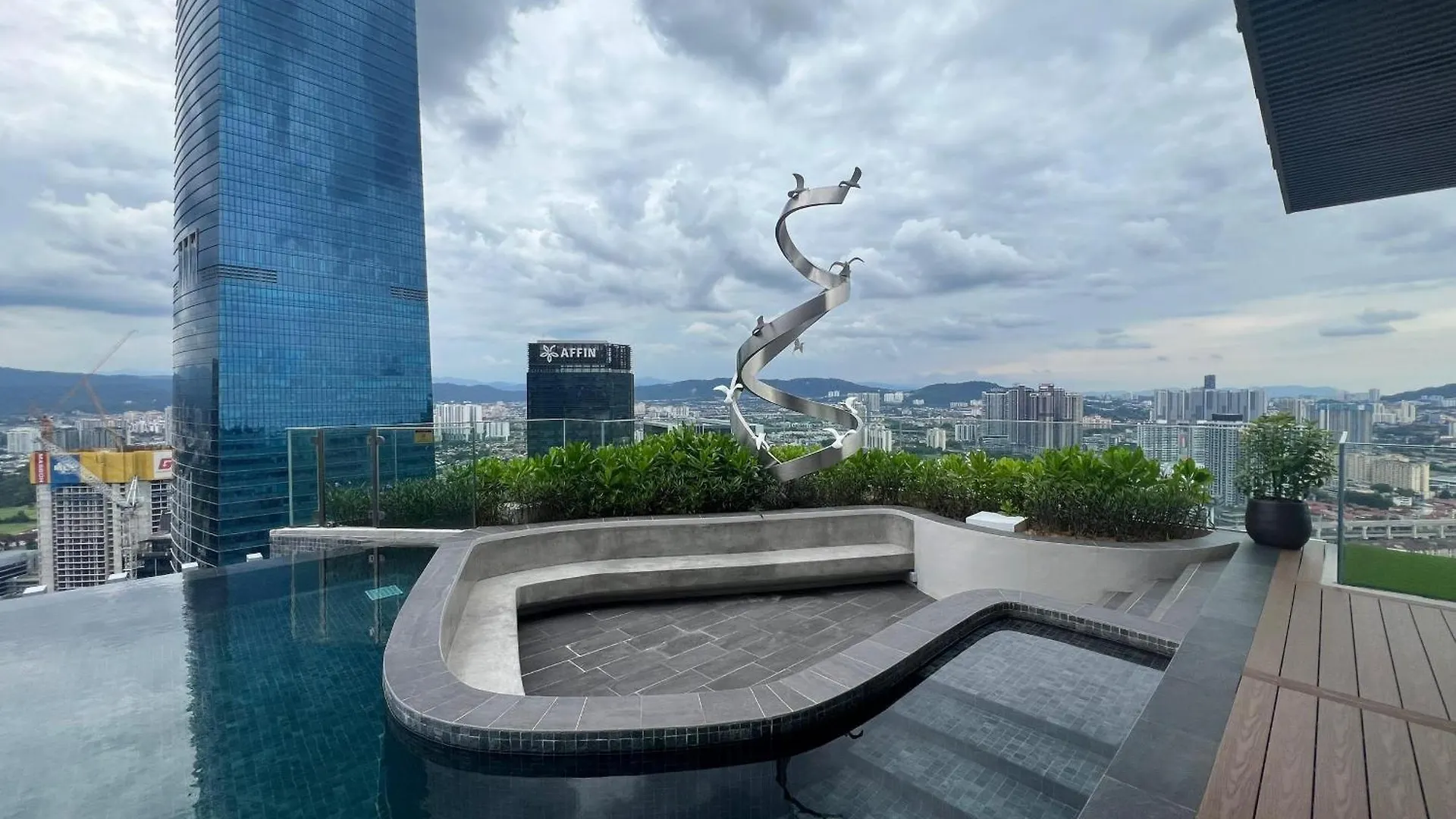 Apartment Core Residence At Trx Luxury Suites By Moonway Kuala Lumpur Malaysia