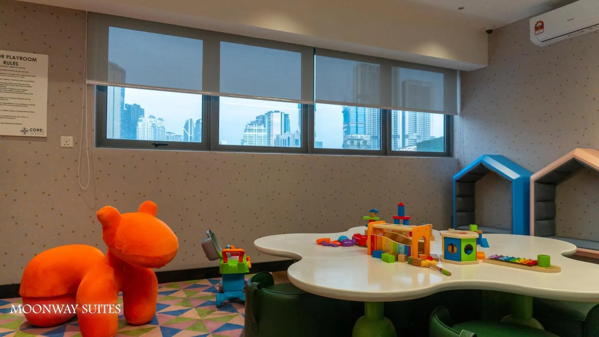 Core Residence At Trx Luxury Suites By Moonway Kuala Lumpur 0*,