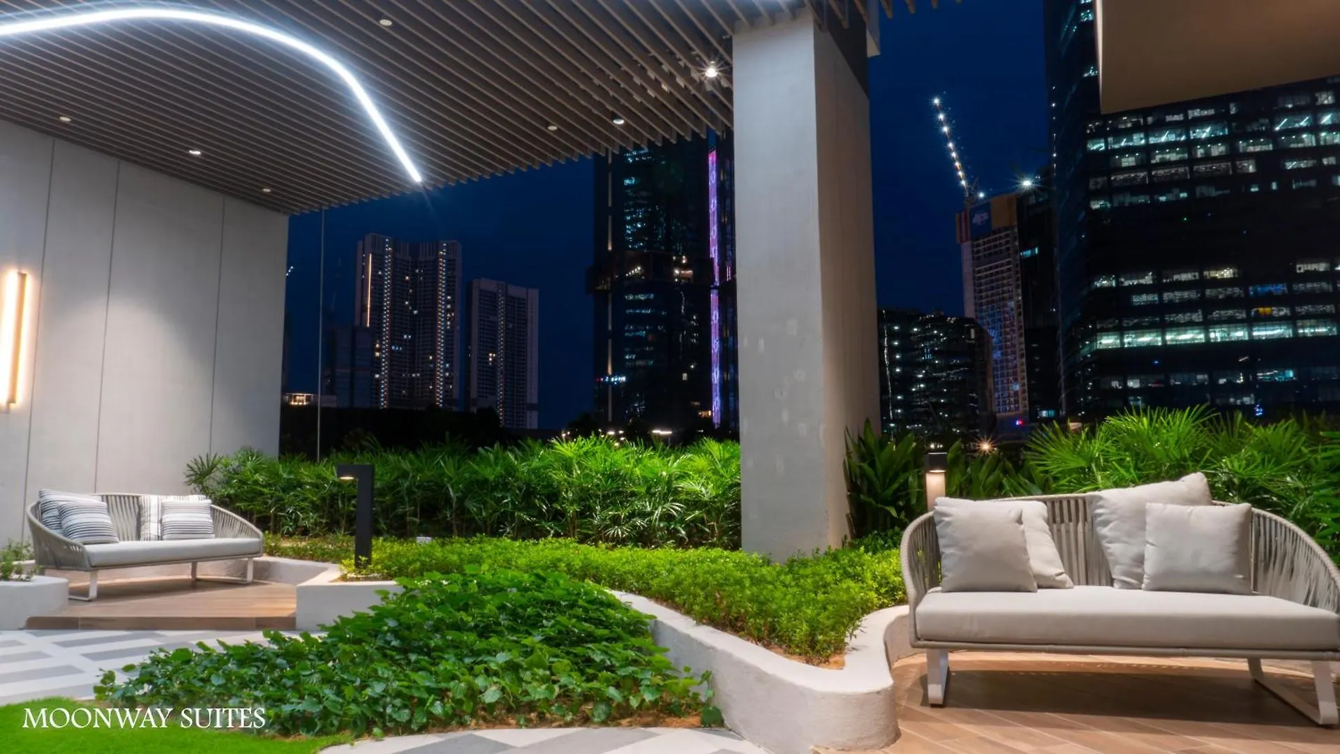 Core Residence At Trx Luxury Suites By Moonway Kuala Lumpur Apartment